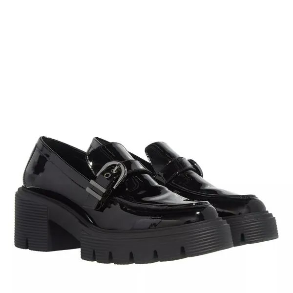 Лоферы maverick soho loafer Stuart Weitzman, черный