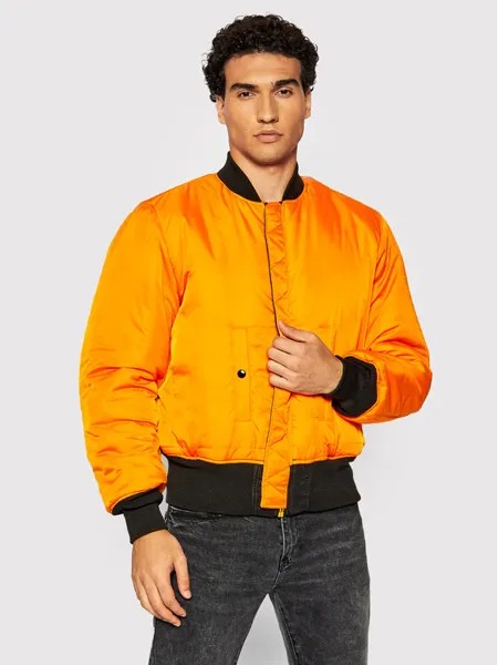 Бомбер стандартного кроя Alpha Industries, черный