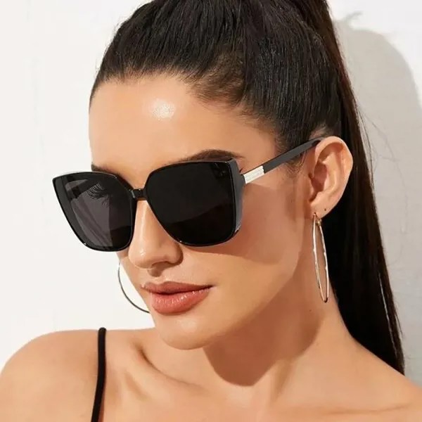 Бренд Дизайнер Cat Eye Солнцезащитные очки Женщина Винтаж Черное зеркало Солнцезащитные очки Для моды Большая оправа Крутая сексуальная женщина