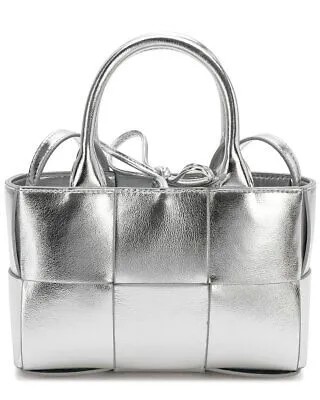 Tiffany - Fred Тканая кожаная сумка через плечо с ручкой сверху Женская серебристая