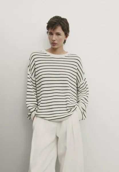 Вязаный свитер ROUND NECK DETAIL Massimo Dutti, цвет white