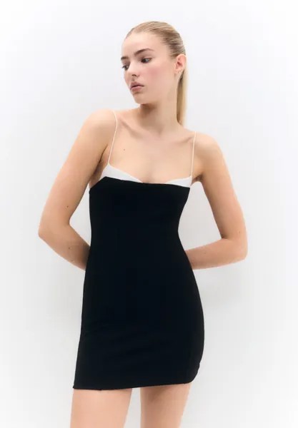 Дневное платье STRAPPY PULL&BEAR, цвет black