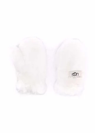 UGG Kids варежки из искусственного меха с логотипом