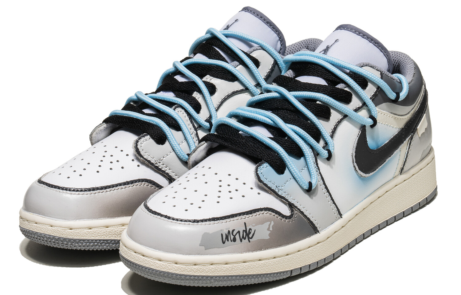 Кроссовки Air Jordan 1 Skateboarding Shoes Women's Low-top White, серебряный