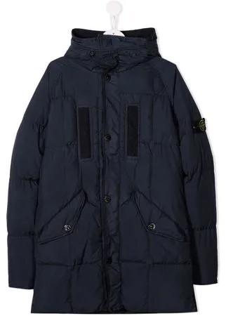 Stone Island Junior длинный пуховик с капюшоном