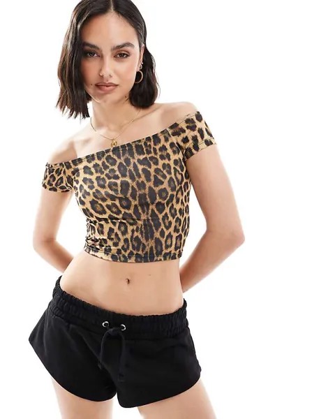 Pull&Bear – Короткий укороченный топ с открытым вырезом