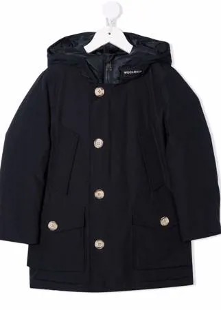 Woolrich Kids пуховик с капюшоном и логотипом