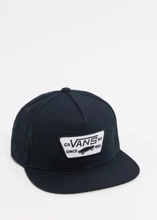 Черная бейсболка с нашивокй Vans-Черный