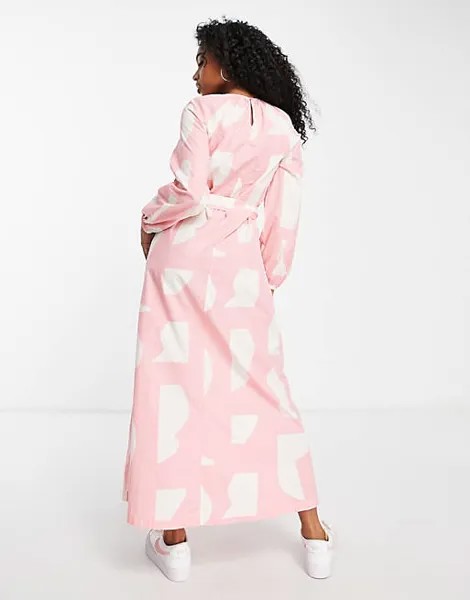 Розовое платье макси из поплина с завязкой на талии Monki
