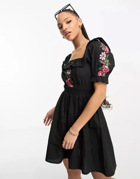 Черное мини-платье Miss Selfridge с цветочной вышивкой крестиком и кружевными вставками
