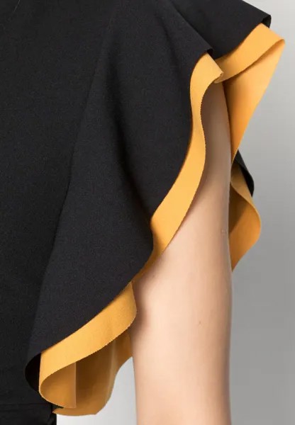 Коктейльное платье / Вечернее платье Kelly Ruffle Sleeve Midi Dress WAL G, черное