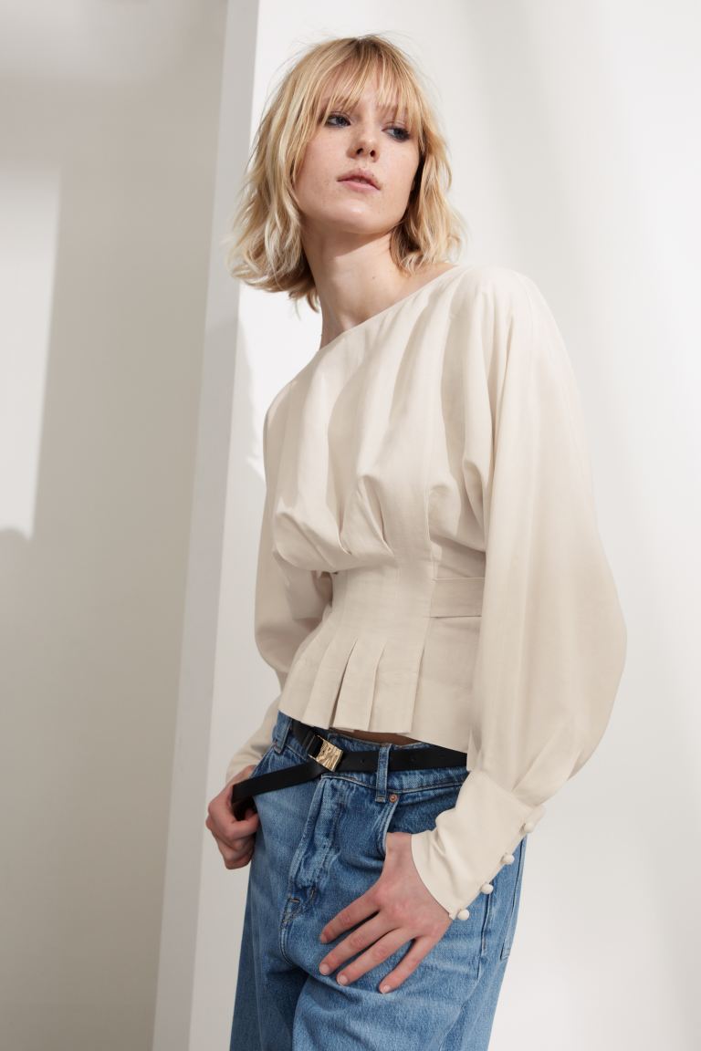 Объемная блузка с поясом и другие истории H&M, белый