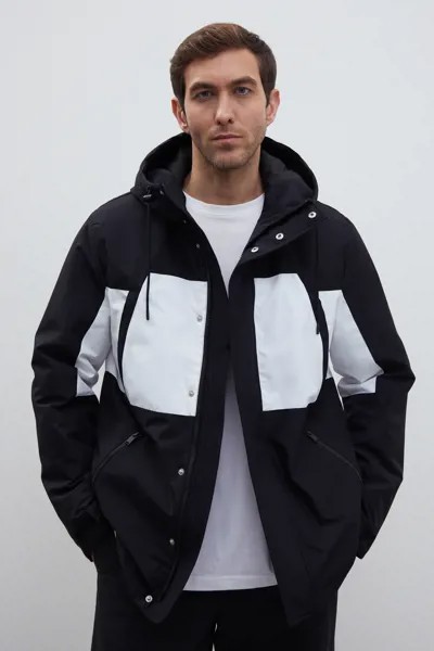 Спортивная куртка мужская Finn Flare FBD21043 черная XL