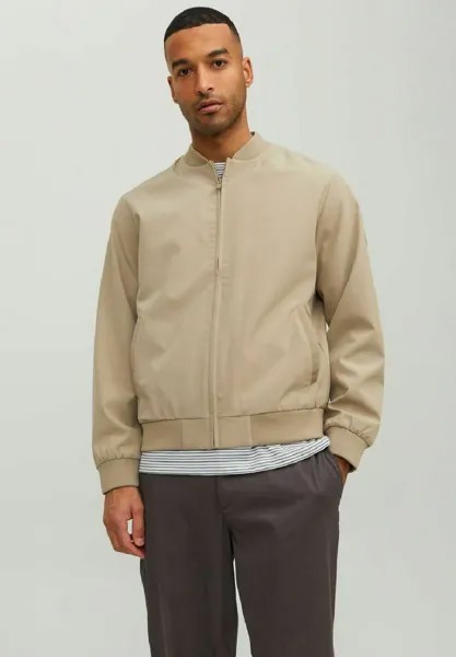 Бомбер Jack & Jones, зимняя веточка
