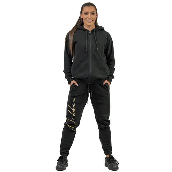 Худи Nebbia Classic Intense Signature, черный