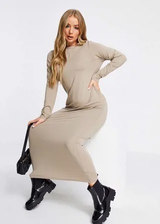 Платье-футболка макси с длинными рукавами в серо-коричневом цвете ASOS DESIGN-Neutral