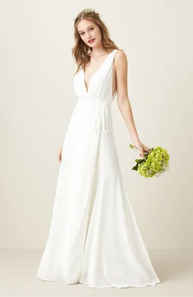 JOANNA AUGUST Белое свадебное платье из крепа с глубоким вырезом и запахом JAGGER S ~ 4/6 DSPLY