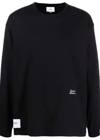 WTAPS футболка с длинными рукавами и нашивкой-логотипом