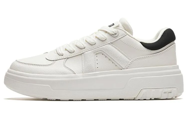 Кроссовки ANTA Life Collection Skateboarding Shoes Women's Low-top White/Black, белый/черный