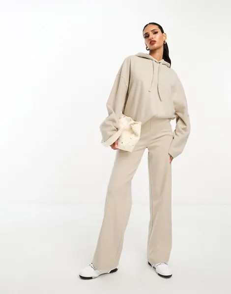 ASOS DESIGN Супермягкие однотонные джоггеры свободного кроя теплого кремового цвета