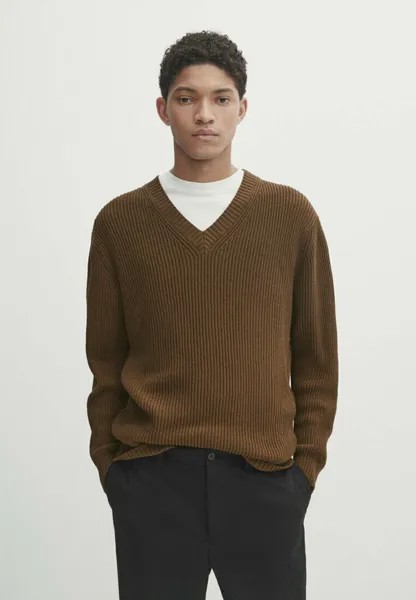 Вязаный свитер TEXTURED V-NECK Massimo Dutti, цвет brown