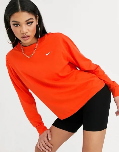 Красный лонгслив с логотипом-галочкой Nike