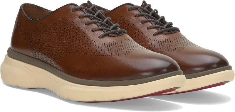 Оксфорды Talmai Laser Wing Oxford Vince Camuto, цвет Cuero