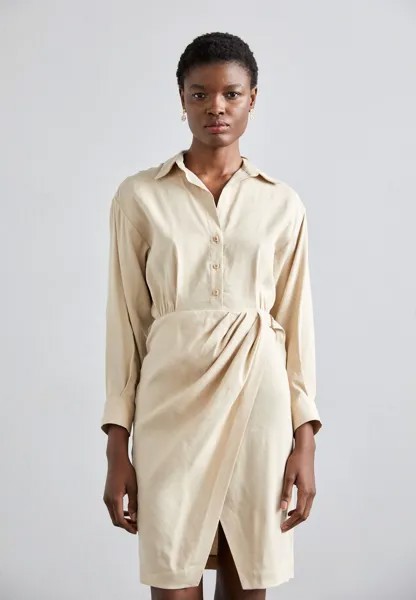 Платье-блузка RILINEN maje, цвет beige
