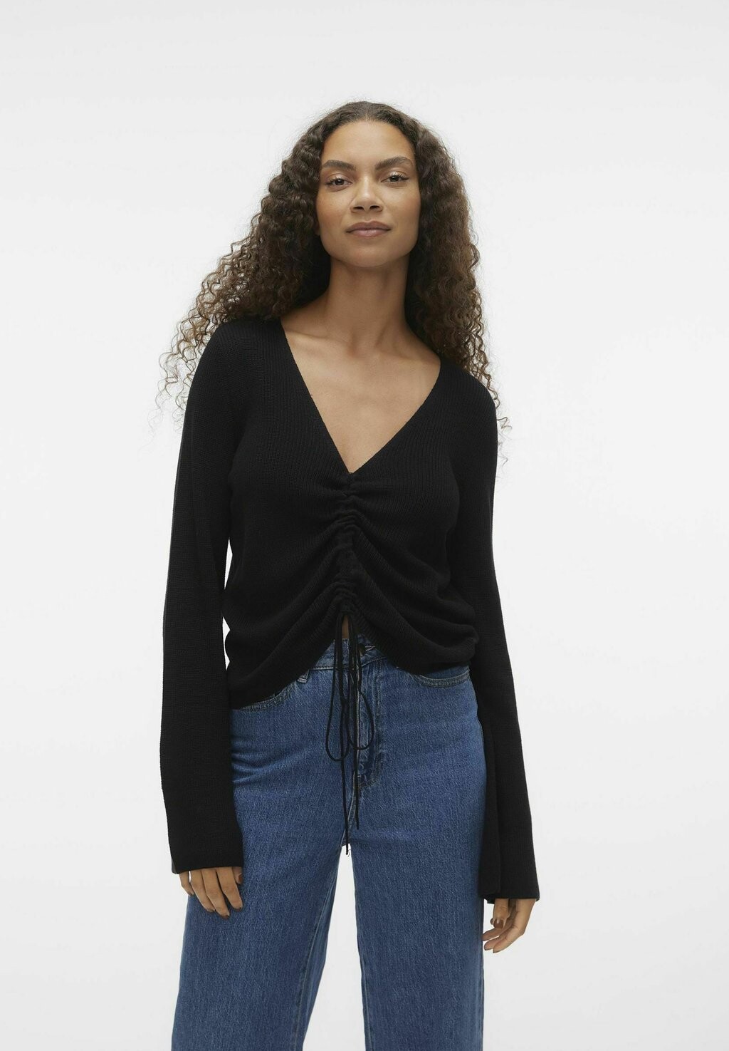 Свитшот Vero Moda NEWLEXSUN ROUCH, черный