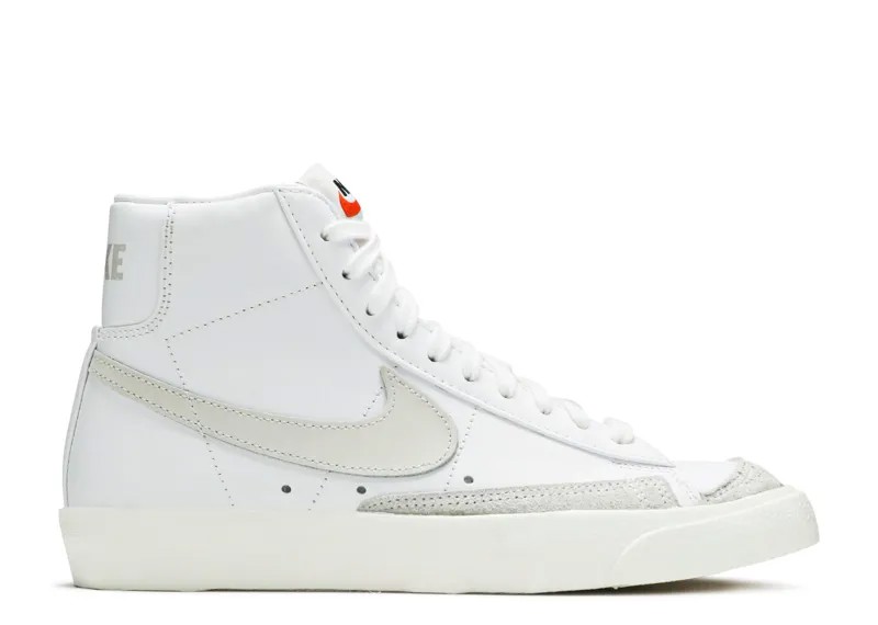 Кроссовки Nike Wmns Blazer '77 Vintage Mid 'Light Bone', белый