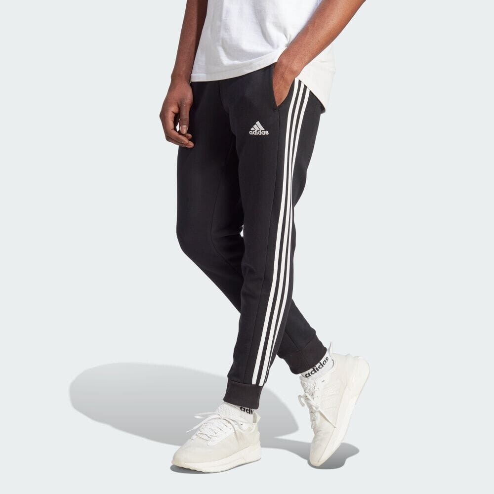 Толстовка Adidas Essentials fleece 3-stripes tapered cuff pants, цвет Black White