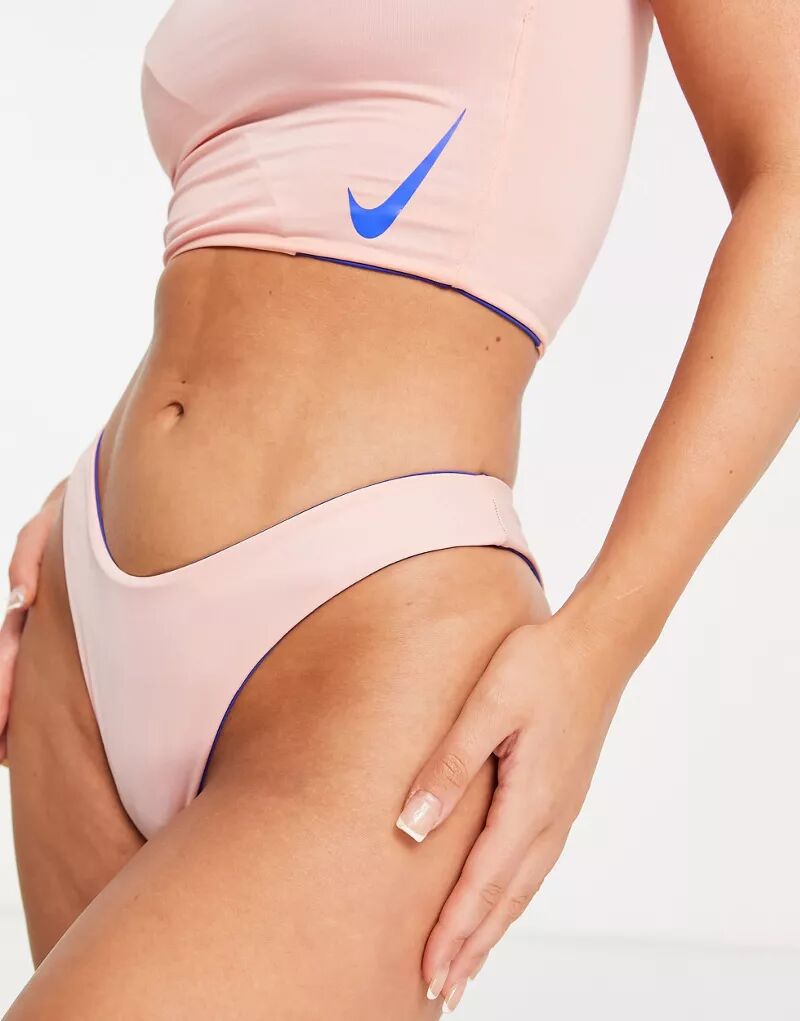 Светло-розовые плавки бикини в бразильском стиле с слингом для плавания Nike