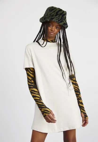 Платье из джерси DRESS Nike Sportswear, цвет light orewood brown/sail