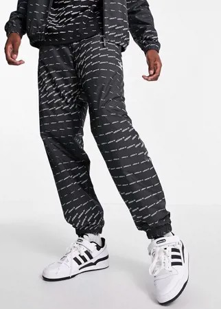 Джоггеры черного цвета с повторяющимся логотипом adidas Originals-Черный цвет