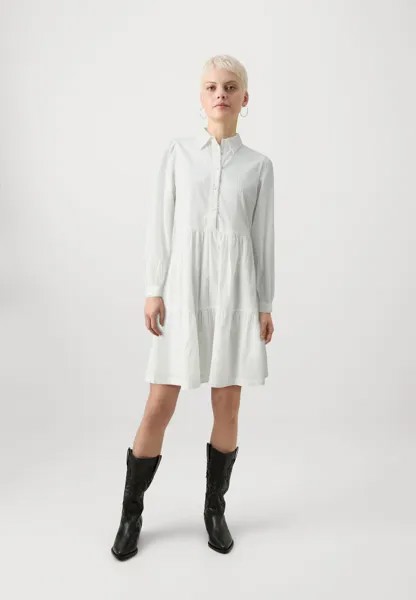 Платье-рубашка Yastia Dress YAS Petite, звездно-белое
