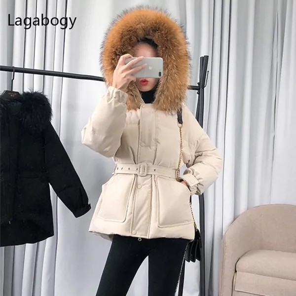 Женский пуховик с большим воротником из меха енота, зимняя короткая куртка на утином пуху, теплая свободная парка с капюшоном и поясом, 2021