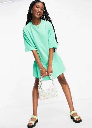 Зеленое платье-футболка в стиле oversized с оборками по краю ASOS DESIGN-Зеленый цвет
