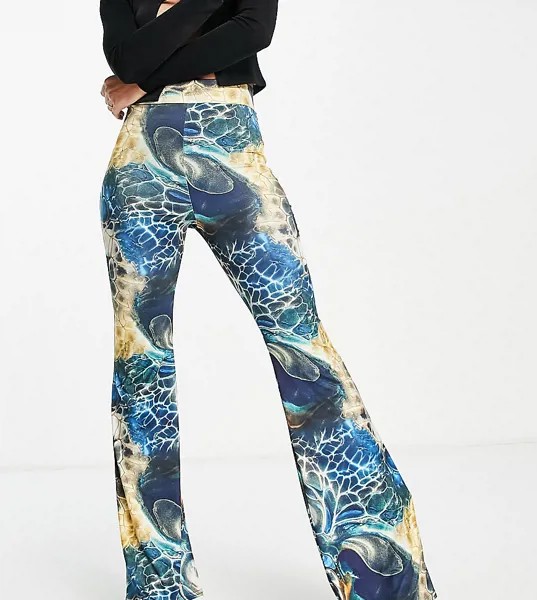 Эксклюзивные расклешенные сетчатые брюки с графическим принтом от комплекта I Saw It First-Разноцветный