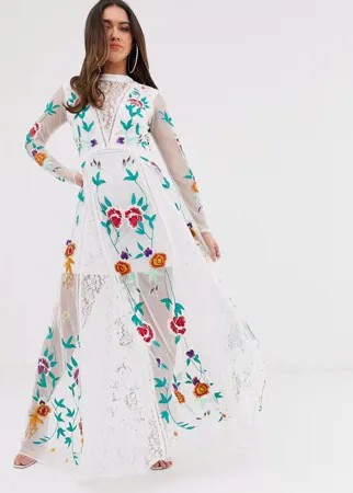 Белое платье макси с кружевной отделкой и цветочной вышивкой Frock And Frill-Белый