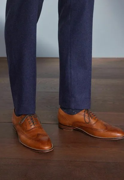 Деловые туфли на шнуровке SIGNATURE ITALIAN WING CAP BROGUES WIDE FIT Next, цвет tan brown