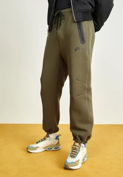 Спортивные брюки Nike, оливковый