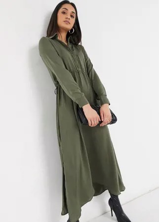 Атласное платье-рубашка макси цвета хаки со шнурком на талии Urban Threads-Зеленый цвет