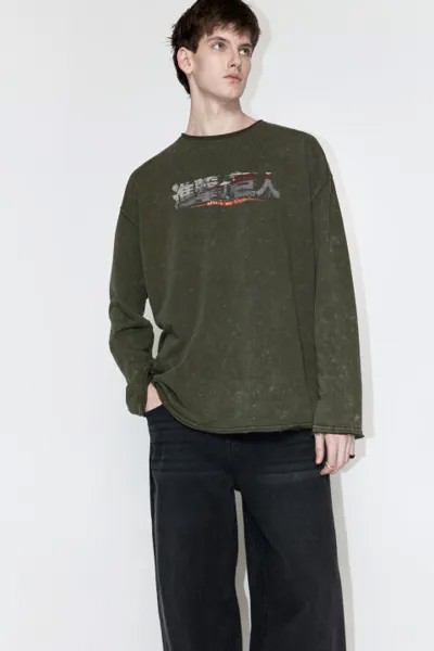 Лонгслив oversize с принтом Атака титанов