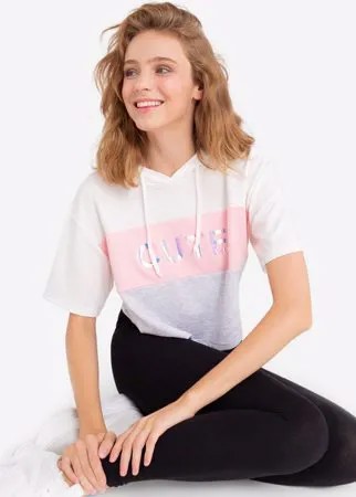Укороченное худи с голографической надписью CUTE Gloria Jeans