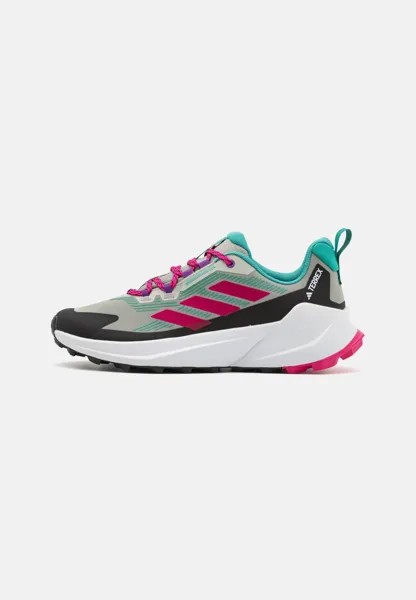 Кроссовки TERREX TRAILMAKER 2 SHOES Adidas Terrex, цвет sesame/real magenta/core black