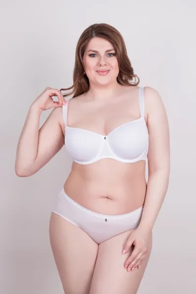 Трусы женские Milavitsa 260500 белые 4XL