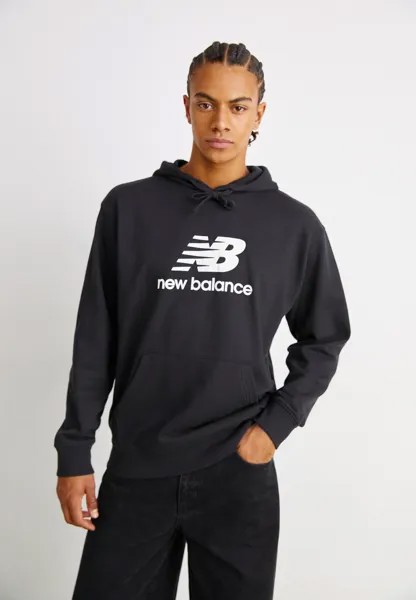 Толстовка SPORT ESSENTIALS STACKED LOGO HOODIE New Balance, цвет black