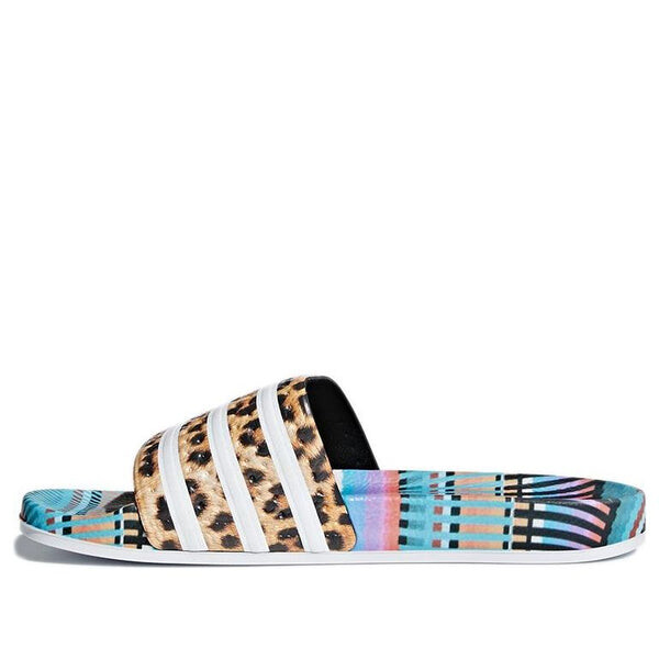 Тапочки adilette слайды Adidas, черный