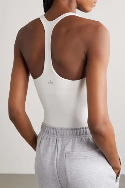 ALO YOGA Боди с эластичными стрингами Sleek Back, слоновая кость