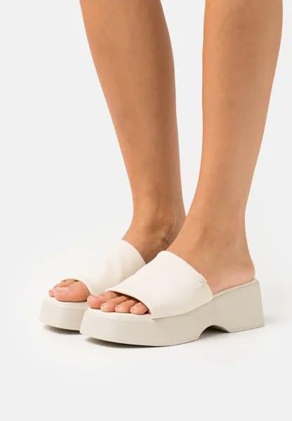 Шлепанцы ALDO